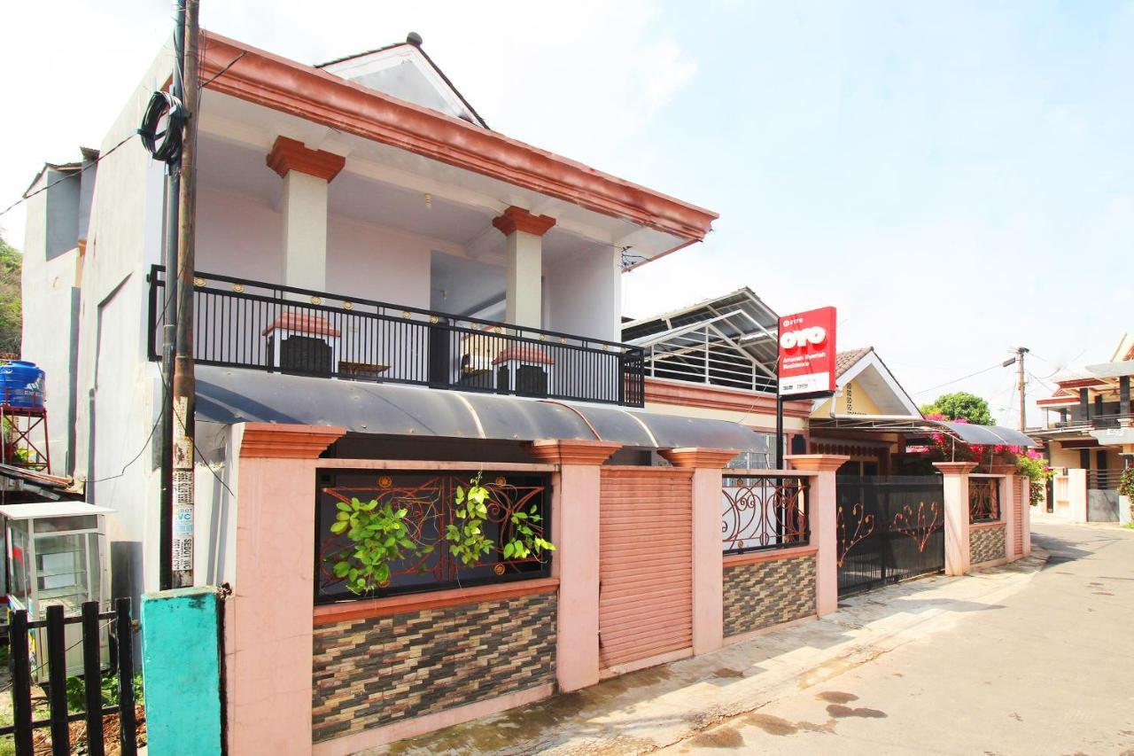 Oyo 2176 Amanah Syariah Residence Bandar Lampung Exteriör bild